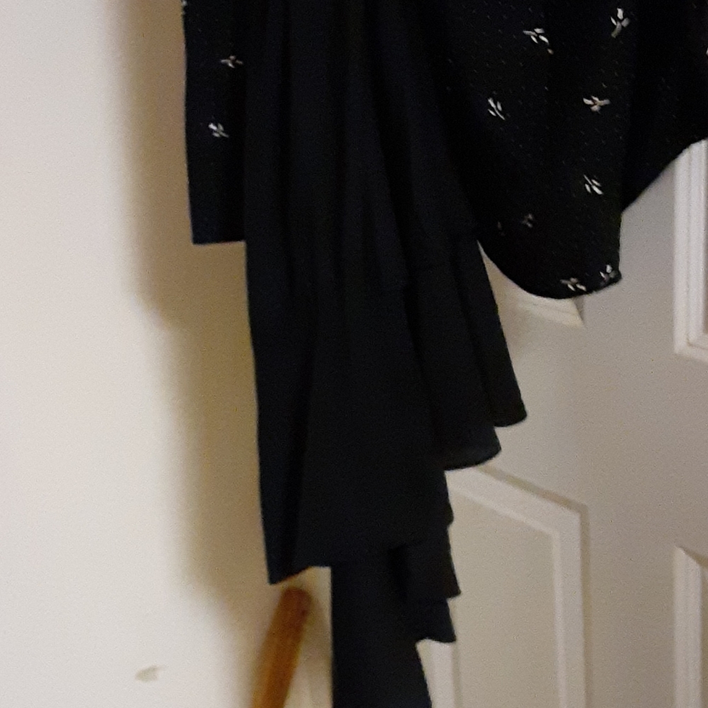 Two Piece sets - Picture 2 of 3